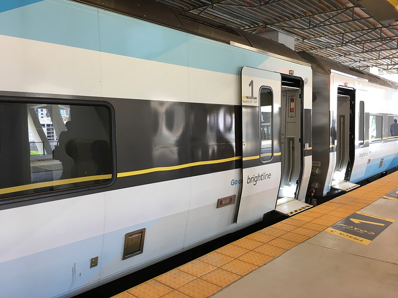 Brightline arriving at Miami Station